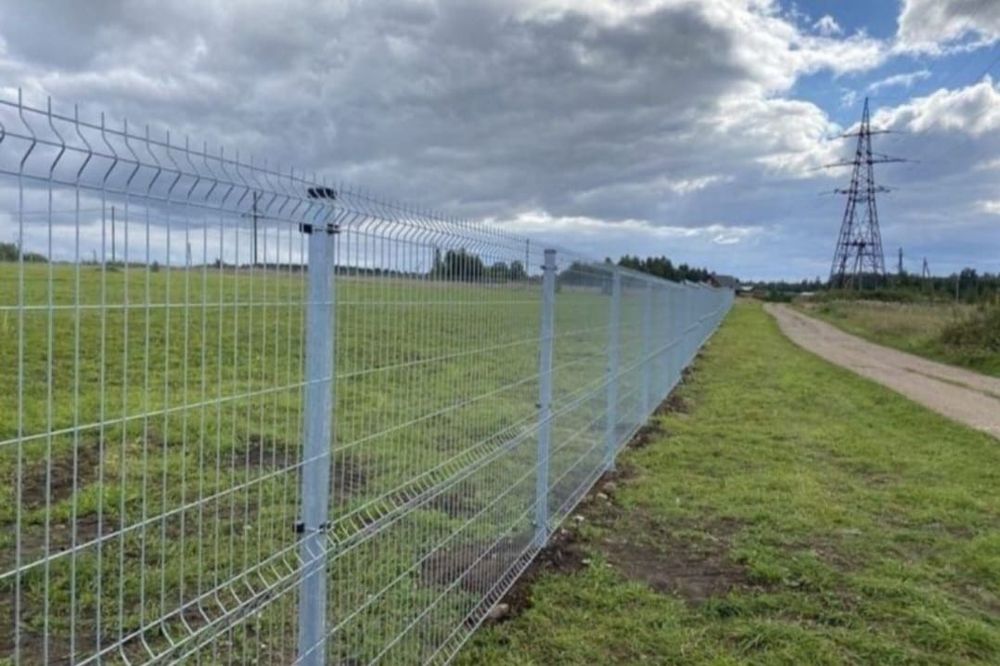 Construim garduri și porți