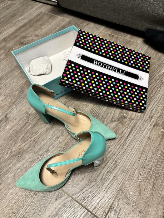 Pantofi cu toc turcoaz