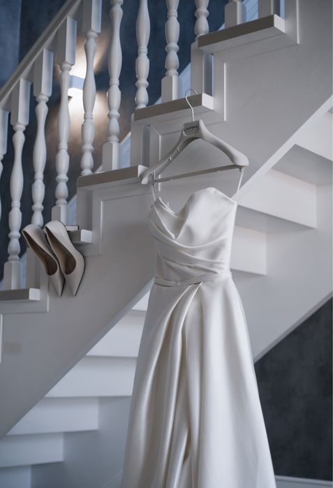 Платье свадебное