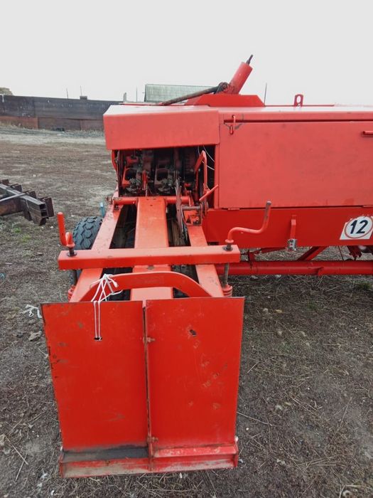 Продам прес подборщик Cipma224