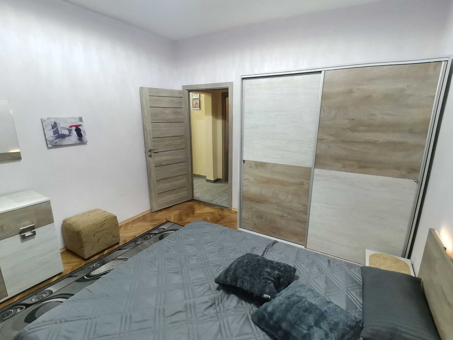 Дава се под наем Тристаен апартамент в Варна, Генералите - 80 кв.м за 428.91 € - Снимка #3