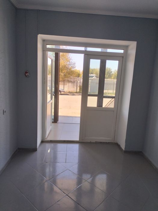 Сдам 4ком нежилое помещение