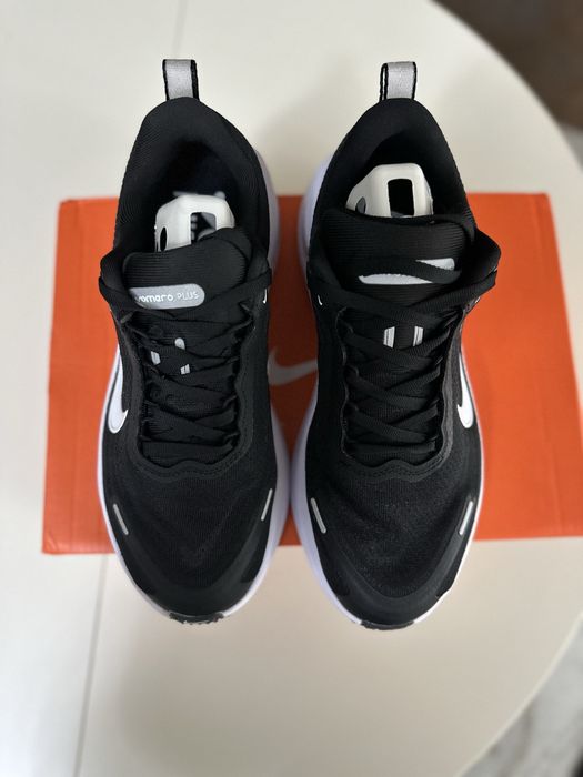 Нови Маратонки Nike Vomero Plus Размер 41
