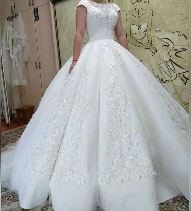 Свадебное платье. Новое