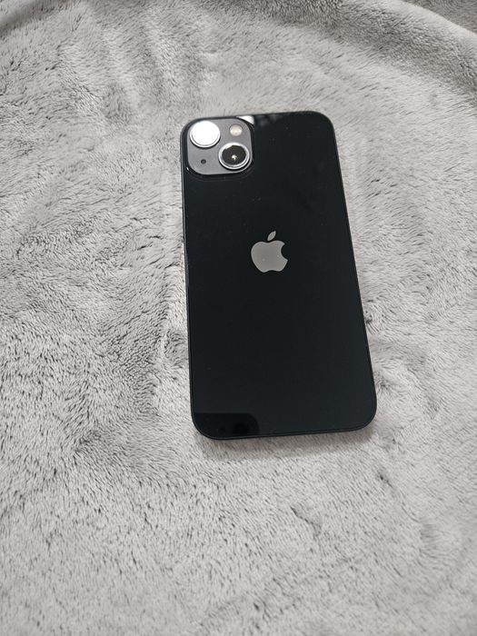 Iphone 13 negru Midnight