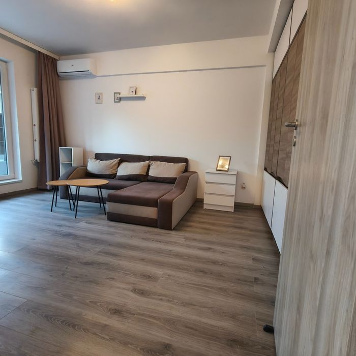 Ofer spre închiriere apartament 2 camere