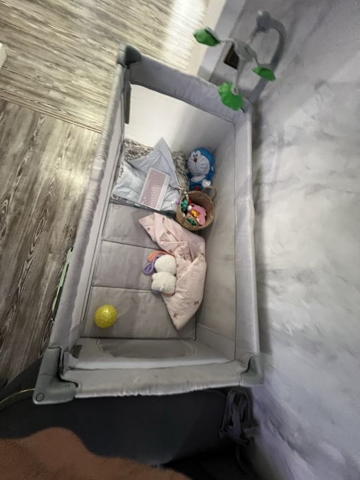 Продам детскую кроватку