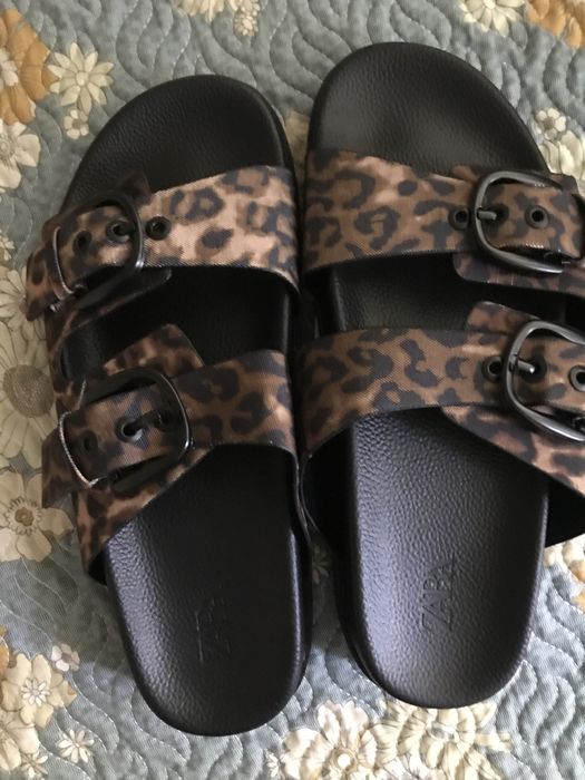 Продам обувь (шлепанцы)