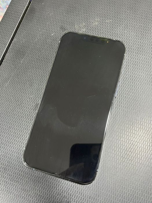 Продам IPhone 13 pro