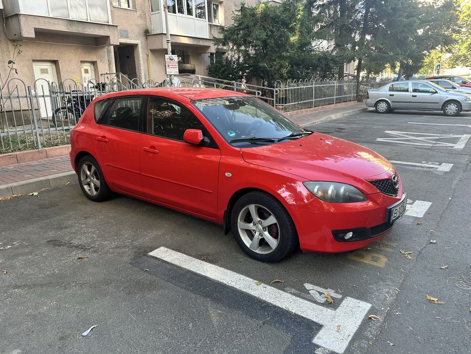 MAZDA 3