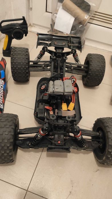 Monster Team Corally KRONOS XP6S 1:8 V2 - RTR