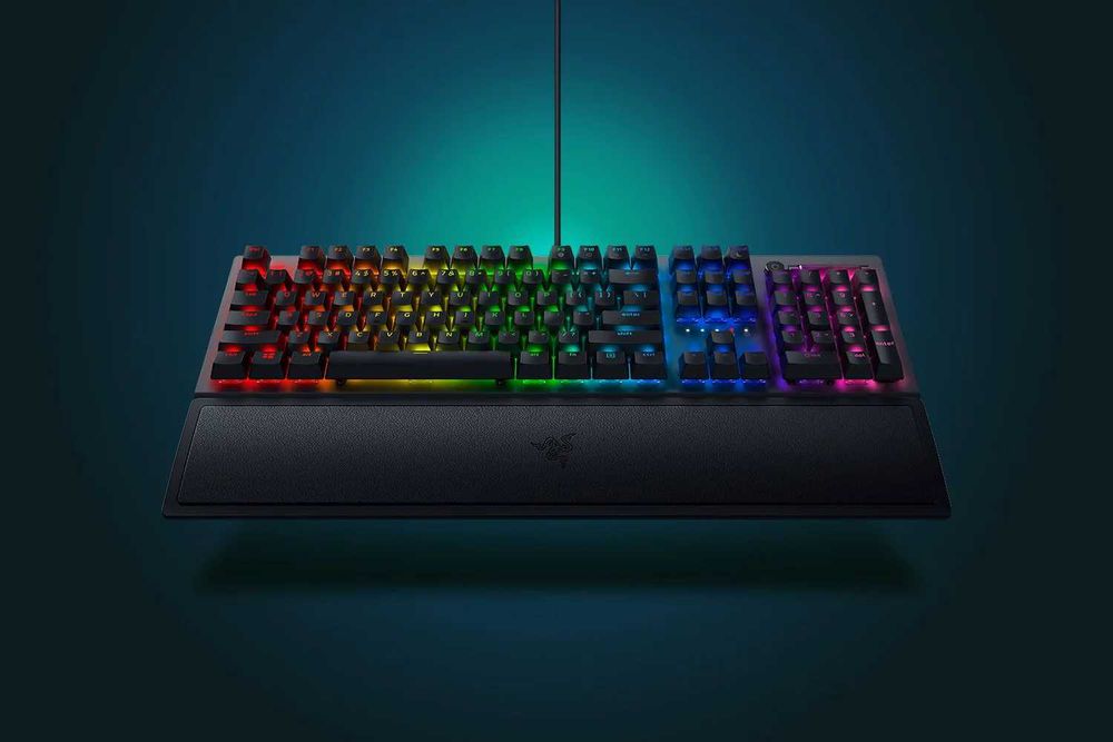 Tastatura Gaming Razer BlackWidow V3 Mecanica Green Switch RGB restpad noua sigilata