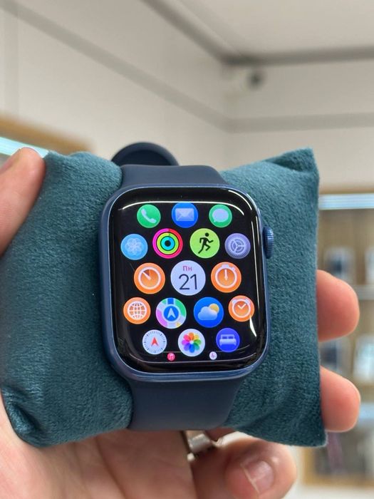 Apple Watch Series 7 | 45 мм