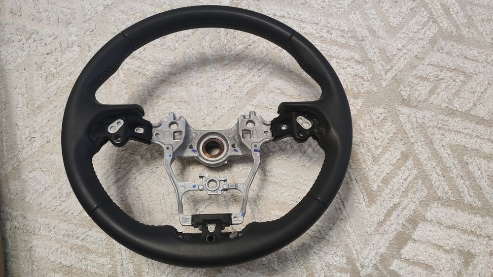 Руль тойота хайлендер