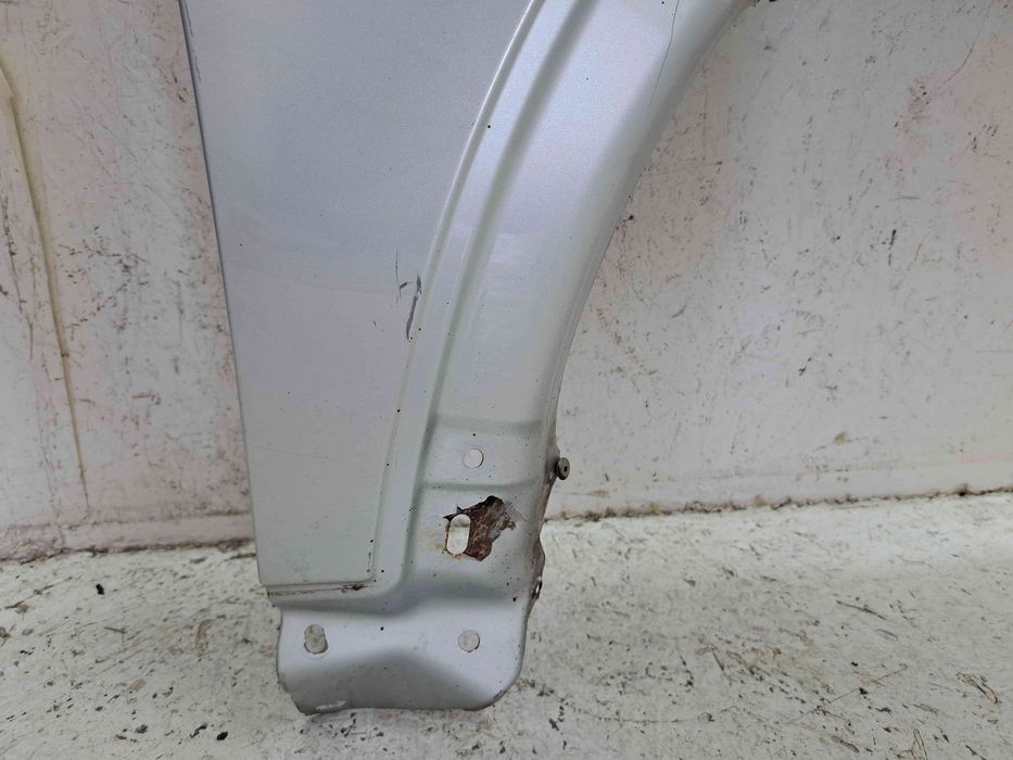 Aripa dreapta fata Volvo XC90 [Fabr 2002-2014] SILVER