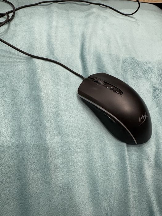 продам мышку Мышь HyperX