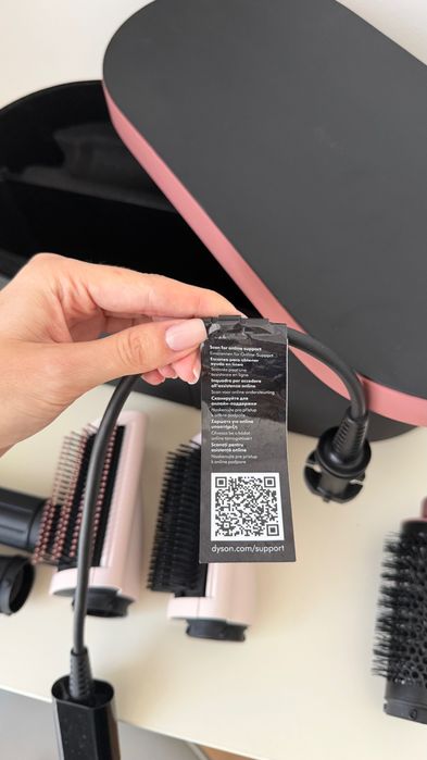 Dyson Airwrap стайлер розовый
