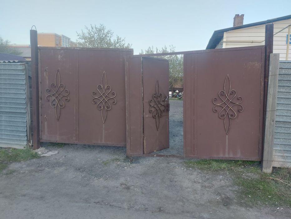Ворота с калиткой б/у (тяжелые)