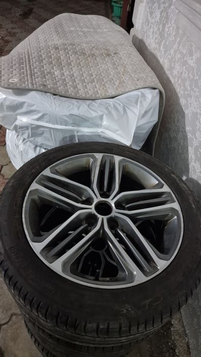 Диск с резиной в сборе 245/45/18 Hyundai Grandeur