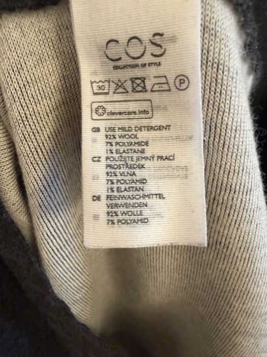 COS вълнен пуловер
