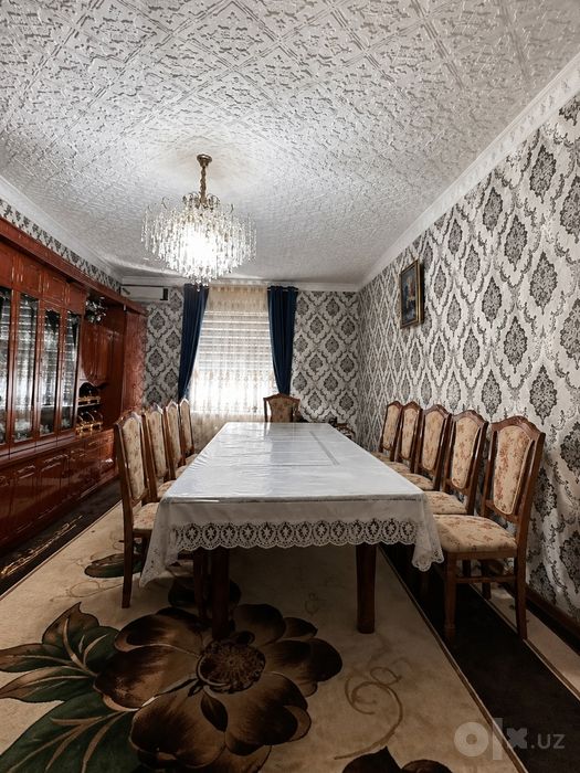 Hovli sotiladi hamma jixozlari bilan tayyor hovli