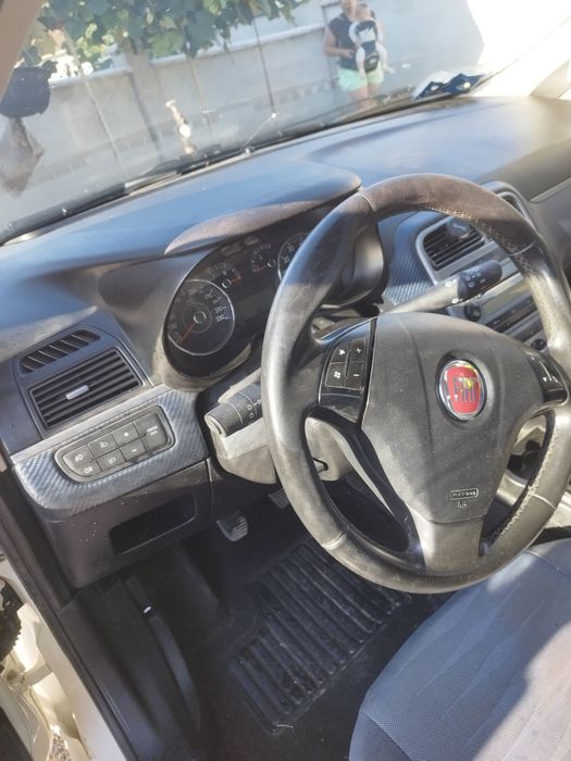 FIAT punto de vânzare
