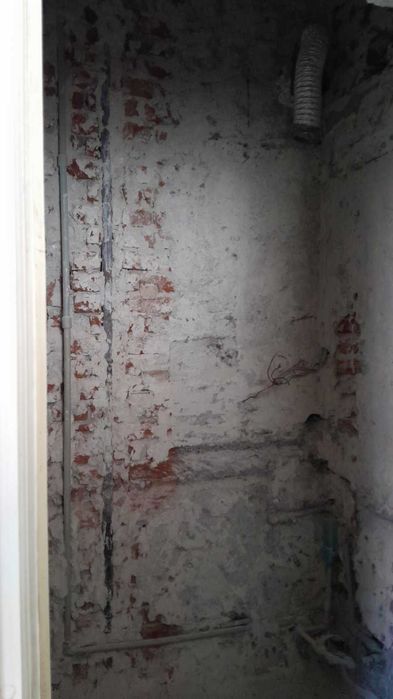 Къртене на бани, мазилки, замазки, бетон и други. Демонтаж и други.