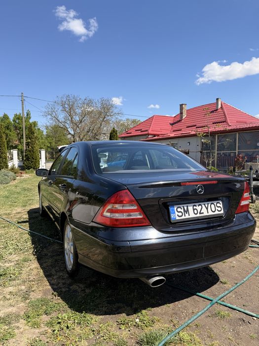 Mercedes Benz C180K
