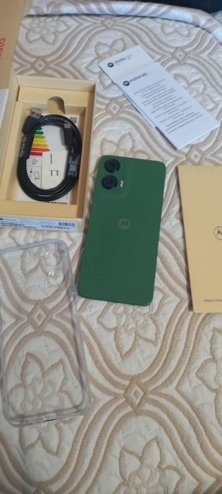 Телефон Motorola G 35