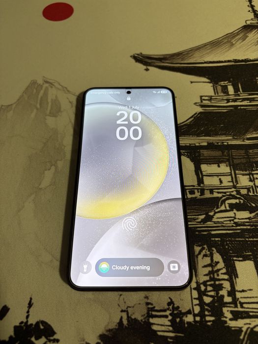 Samsung s24 256GB  с аксесуари