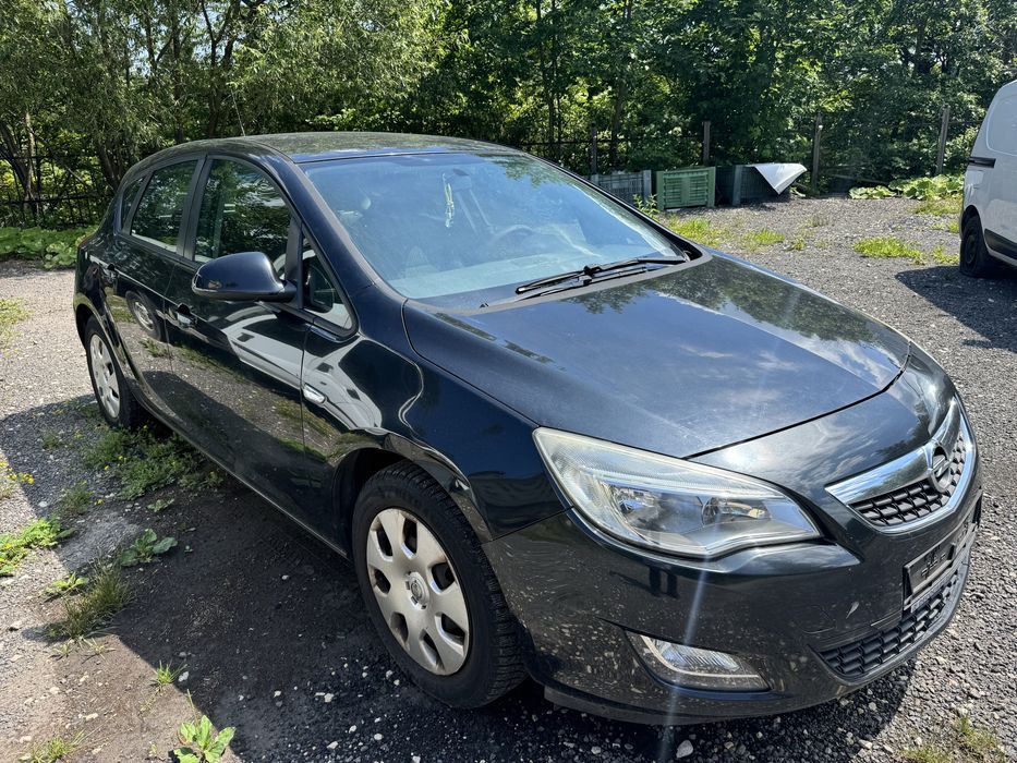 OPEL Astra 2012 — imagine 2