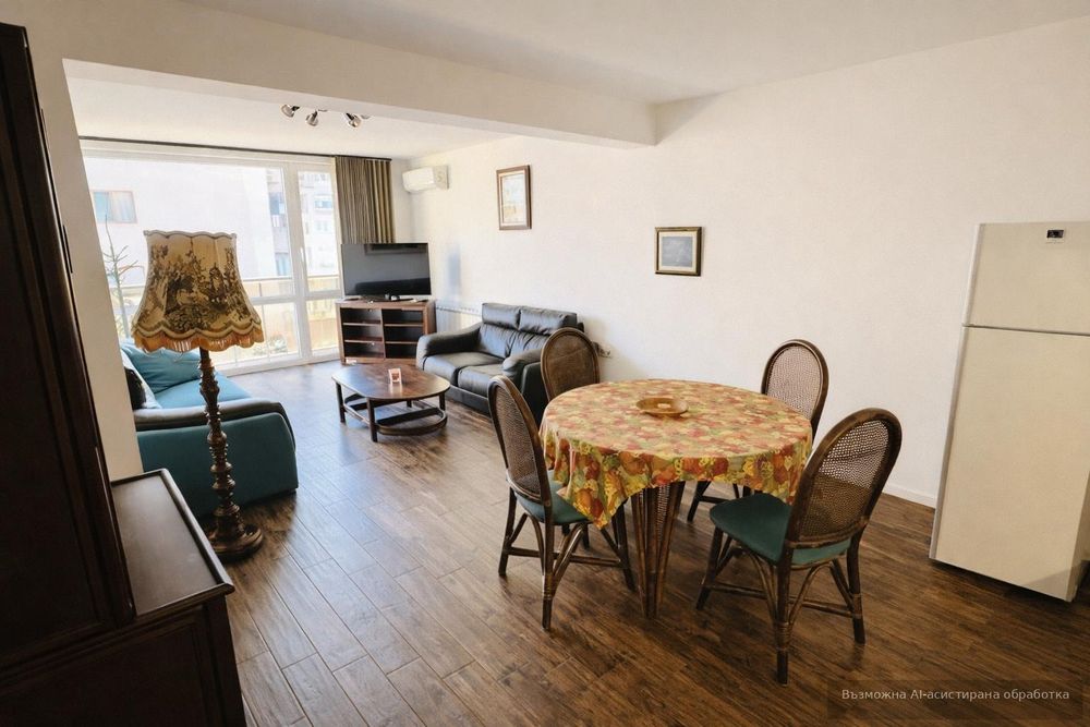 Тристаен апартамент в ж.к. Хладилника.