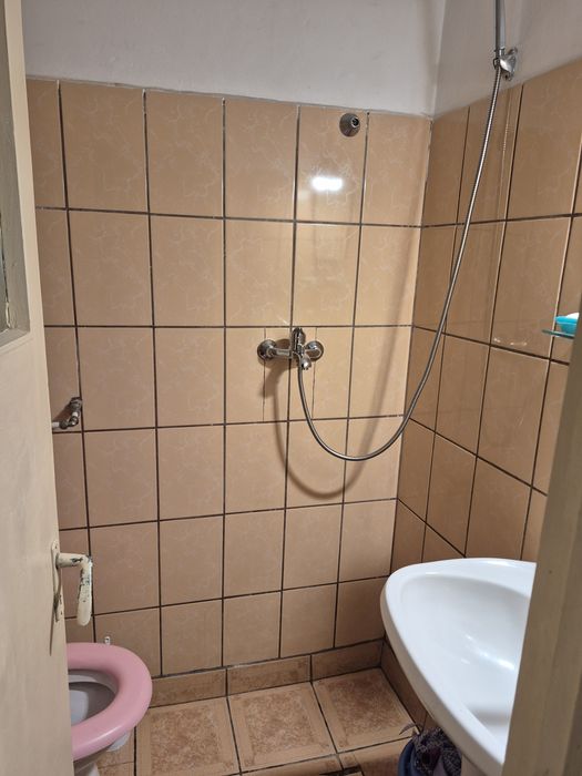 Garsonieră de inchiriat