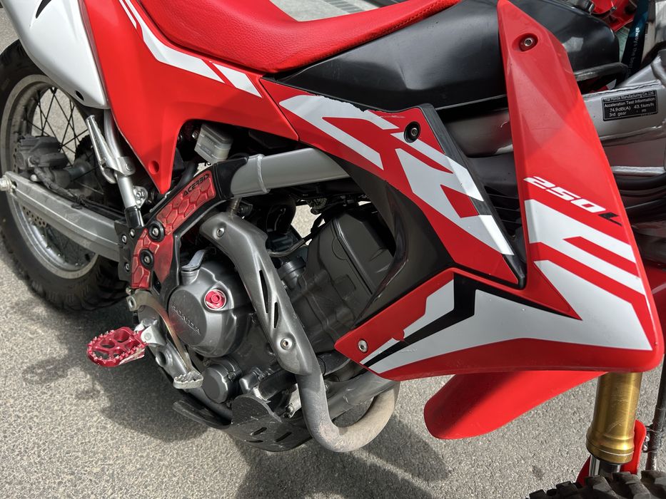 Vând Honda CRF 250 LA