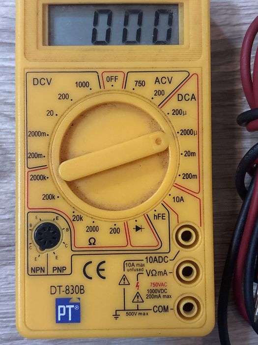 Multimeatru digital DT-830B