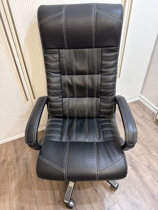 Кресло офисное Zeta