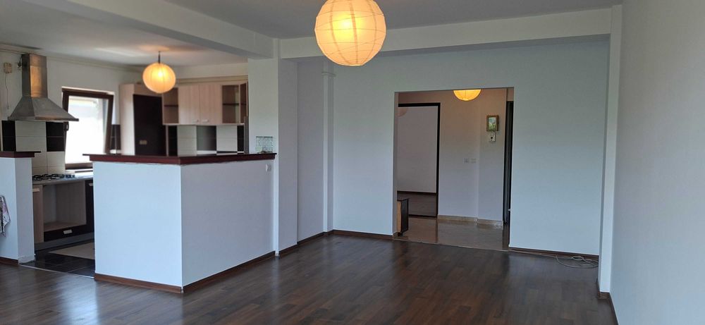 Apartament 2 camere decomandat, 73,8 mp, etaj 1, încălzire în pardoseală, parcare și boxă – Bucium, zona 3 Sarmale
