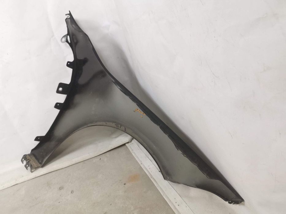 Aripa Fata Stanga Mercedes-Benz  CLA-Class C118 2019 2020 2021 2022 Or