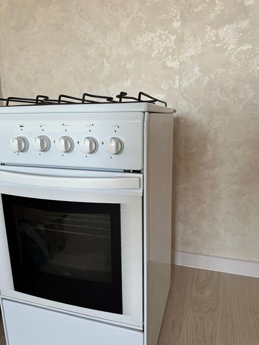 продам газ плиту