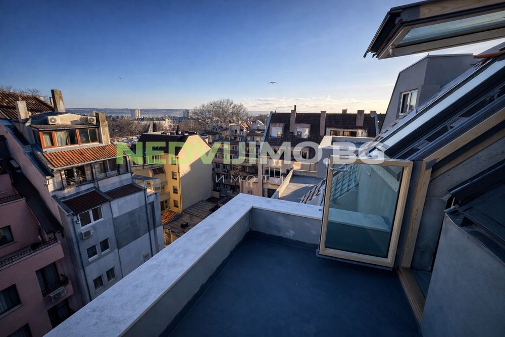 Продава се Четиристаен апартамент в Варна, Окръжна болница - 184 кв.м за 969 €/кв.м - Снимка #15