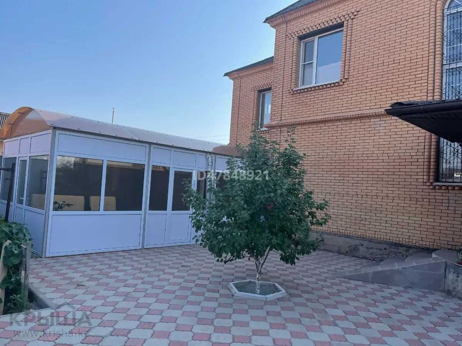 Продам  коттедж с бизнесом