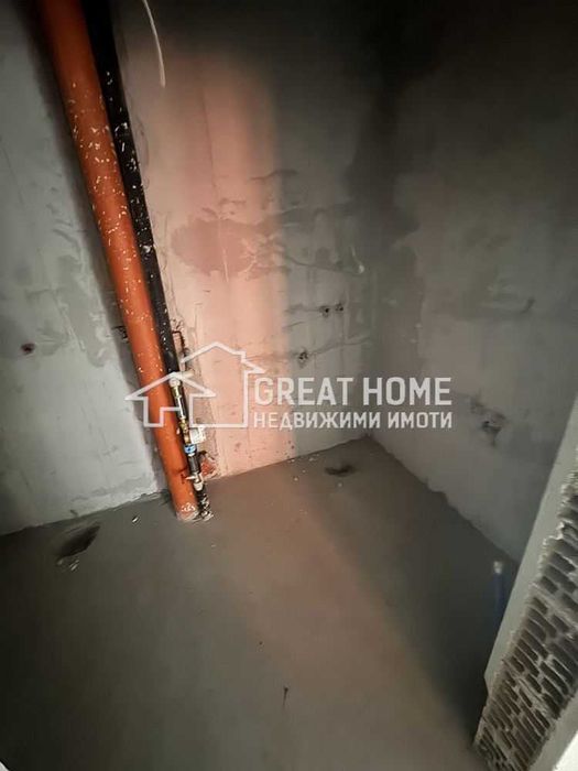 Продава се Тристаен апартамент в Търговище, Център - 92 кв.м за 693 €/кв.м - Снимка #2