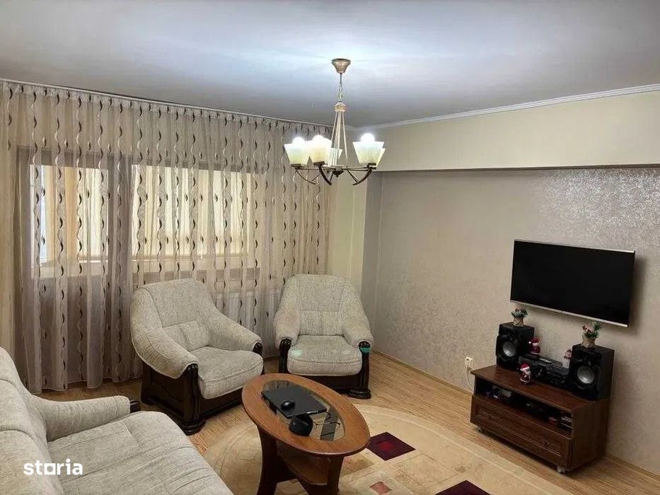 Apartament 4 camere Pacurari