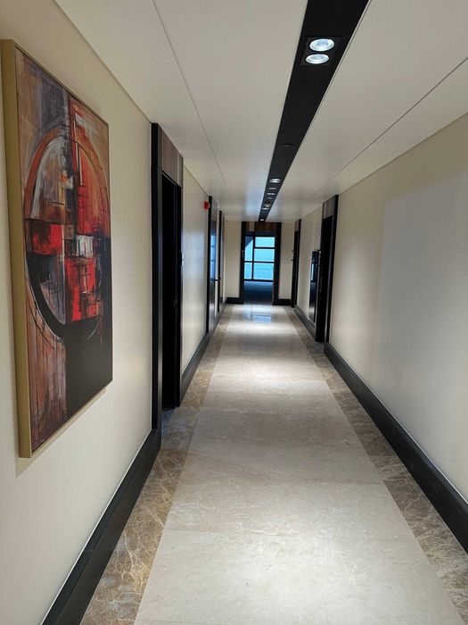 Piramit Towers! 2/22/47, 63 кв. вид в дорогу Мукумий (НБ)