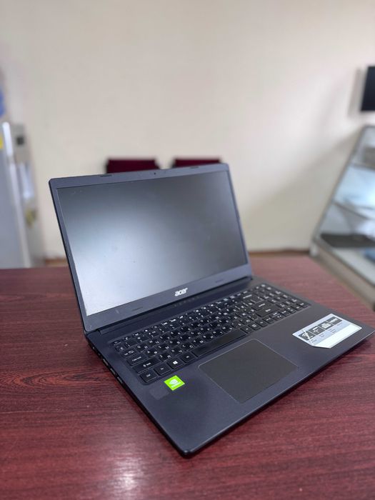 Продам ноутбук Acer Aspire A315-55