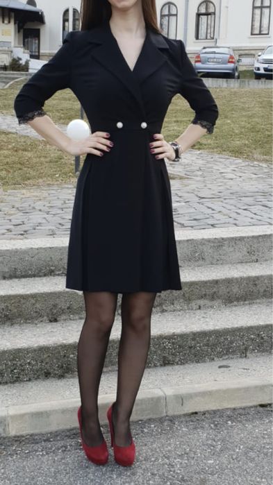 Rochie tip sacou cu dantela