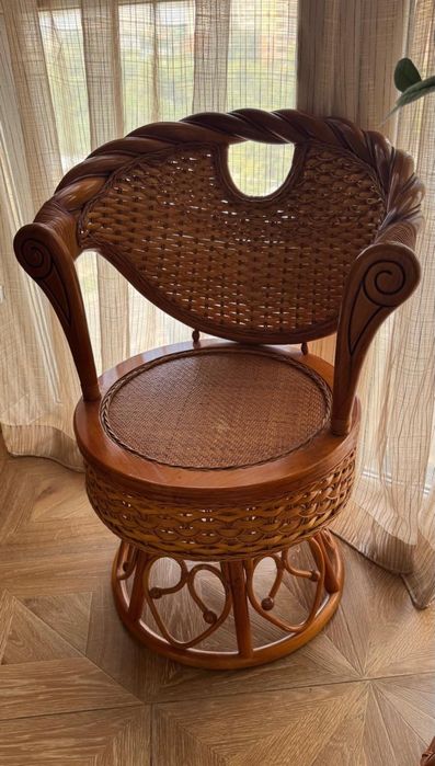 Продам ротанговую мебель