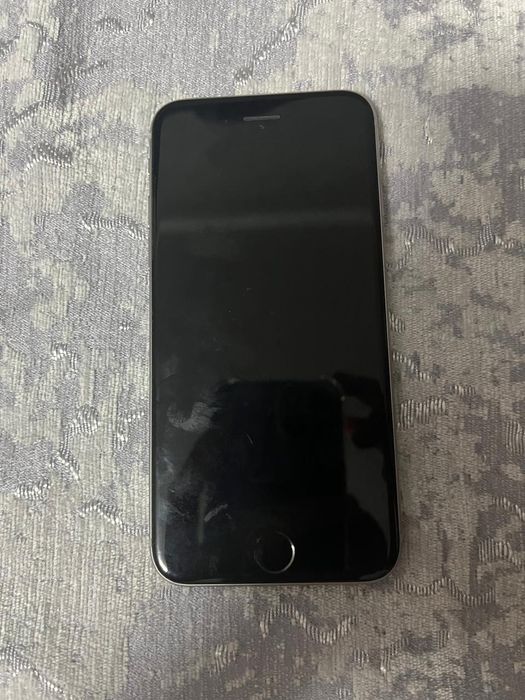 Продаю айфон 6s 16gb