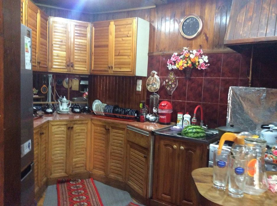 Продам дом Метро Шахристан 4 сотки 7 комнаты, фасад 20 метр