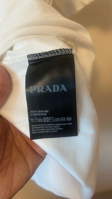 Мъжка бяла тениска PRADA, размер XL